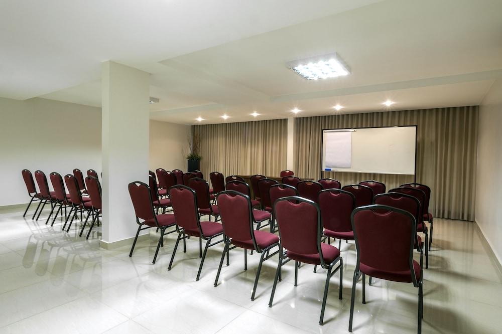 Sia Park Executive Hotel Candangolandia المظهر الخارجي الصورة